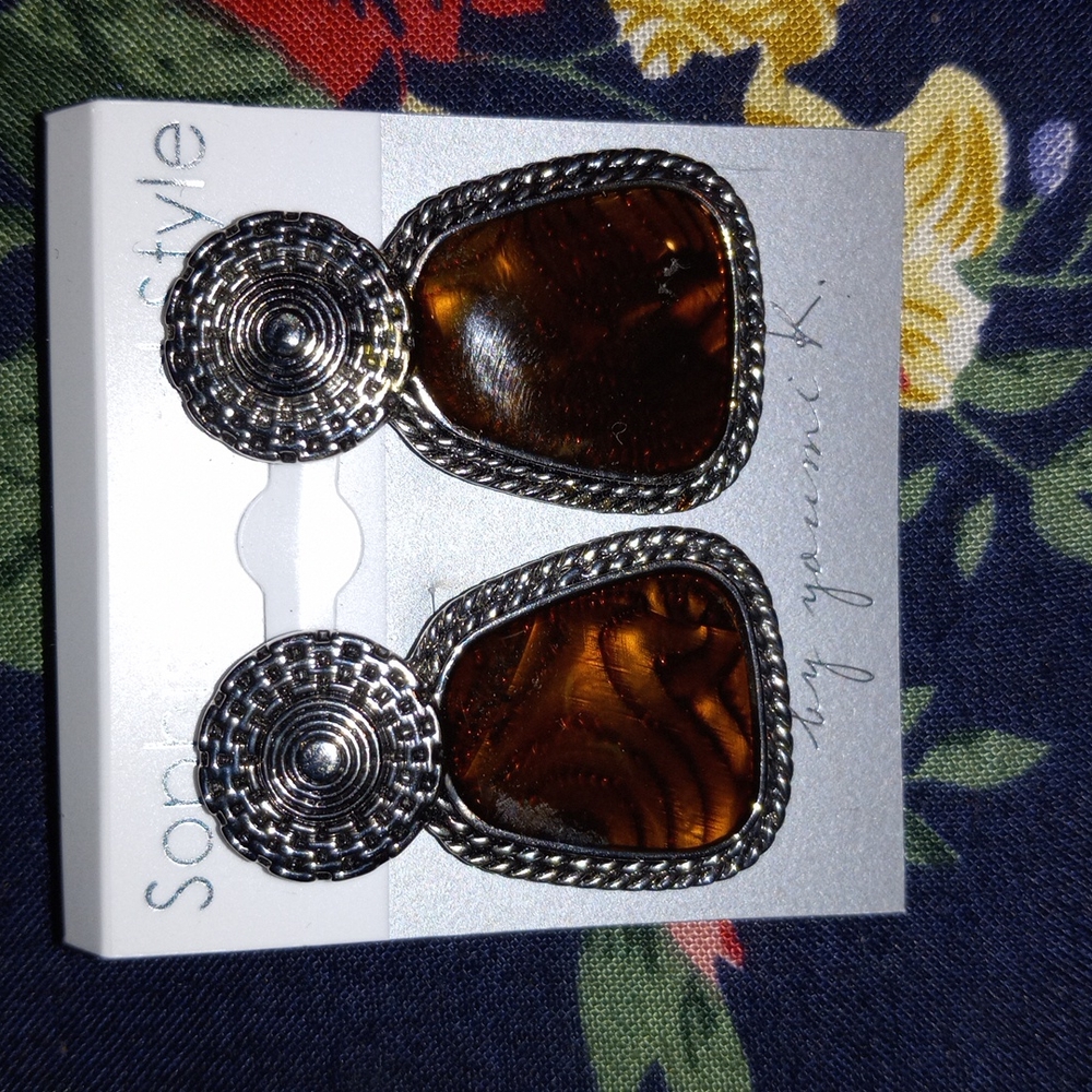 Closeout SALE 25% 🛍Women's Clip-on Earrings🛍